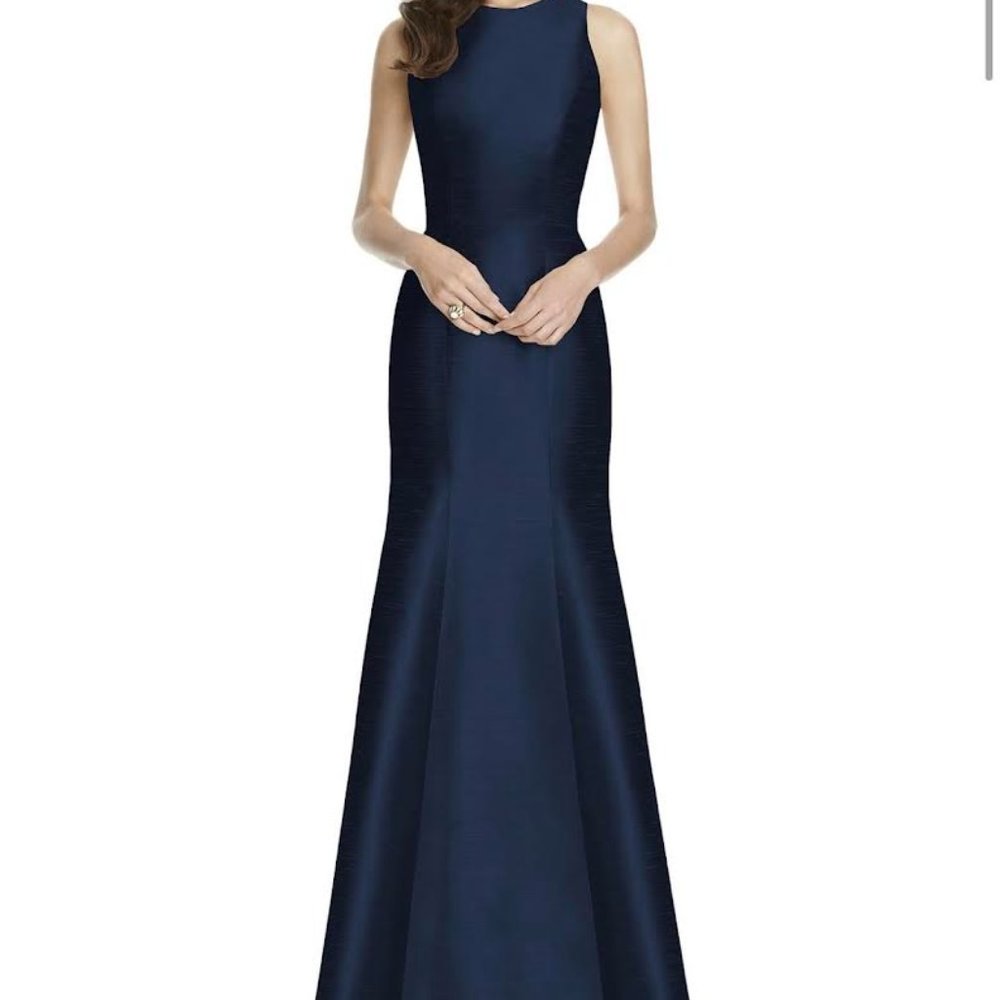 ALFRED SUNG Jewel Neck Open Back Gown in Midnight